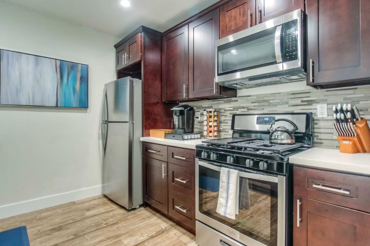 Long Beach Studio Suites Экстерьер фото